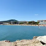 Vvf Golfe De Saint-tropez منتزه العطل