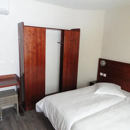 Vvf Golfe De Saint-tropez Kompleks wypoczynkowy 3*