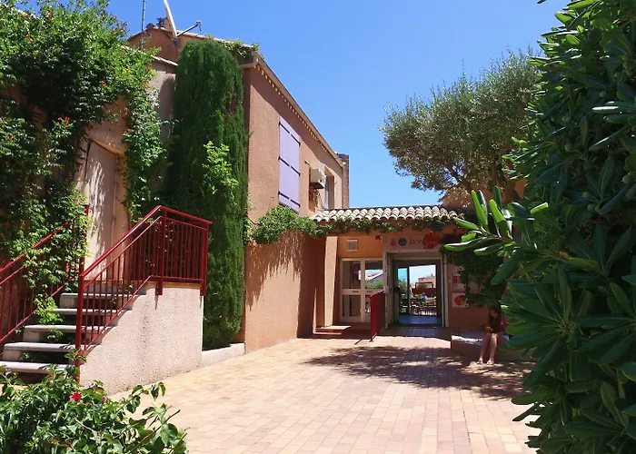 Vvf Golfe De Saint-tropez Üdülőpark Sainte-Maxime