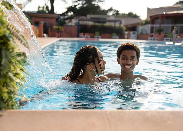 פארק נופש Vvf Golfe De Saint-tropez 3*