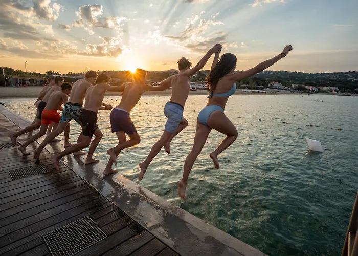 פארק נופש Vvf Golfe De Saint-tropez סן-מקסים